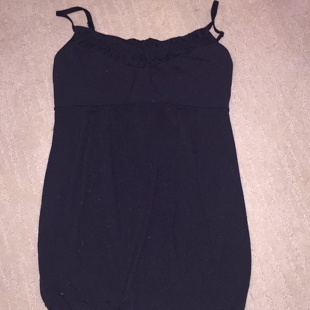 Lululemon workout top